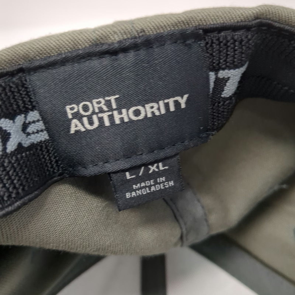 Port Authority Baseball Cap Green XL NaturaLawn of America Logo Flexfit Hat