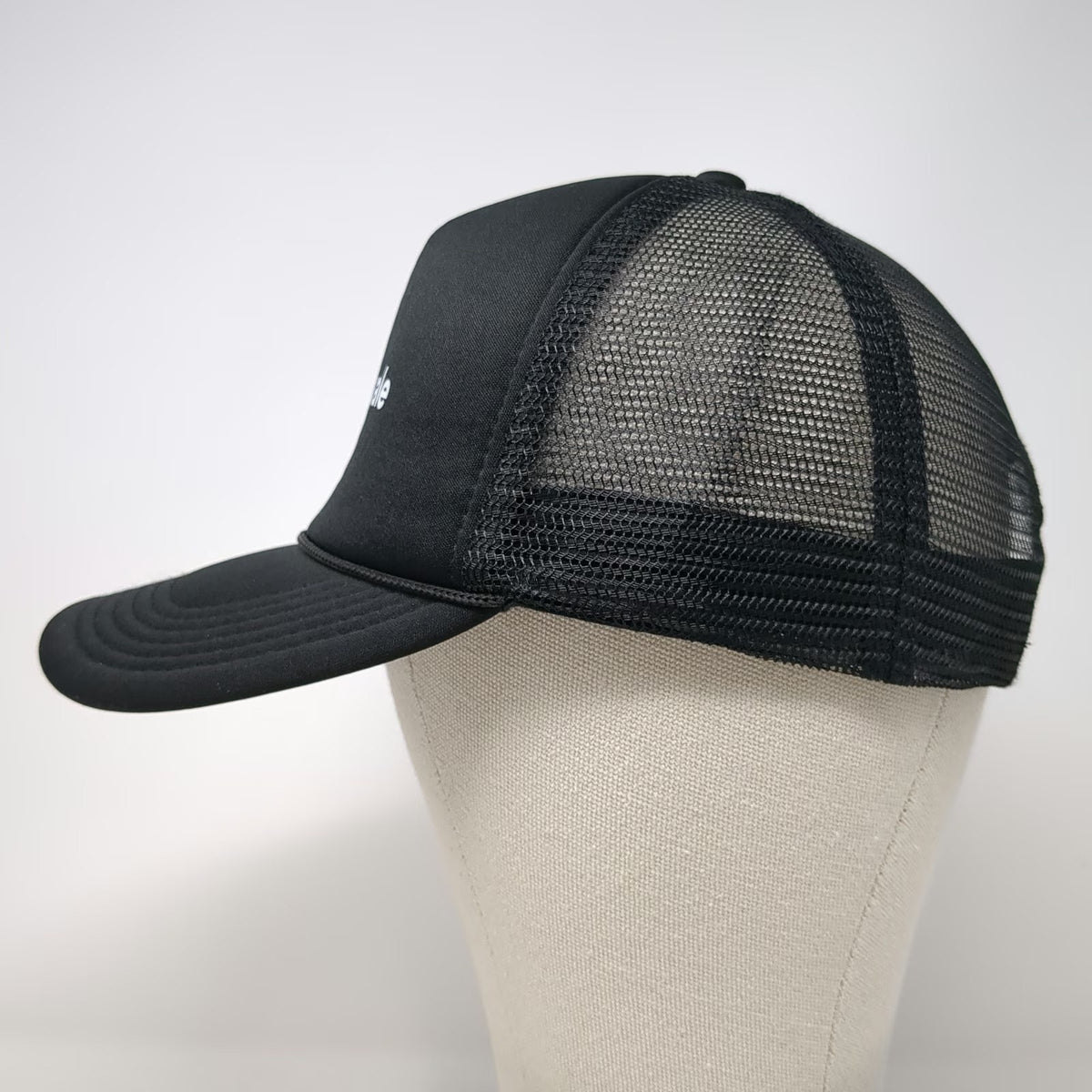 Trucker Hat Black One Size Snapback Mesh 5 Panel Rope Logo Graphic