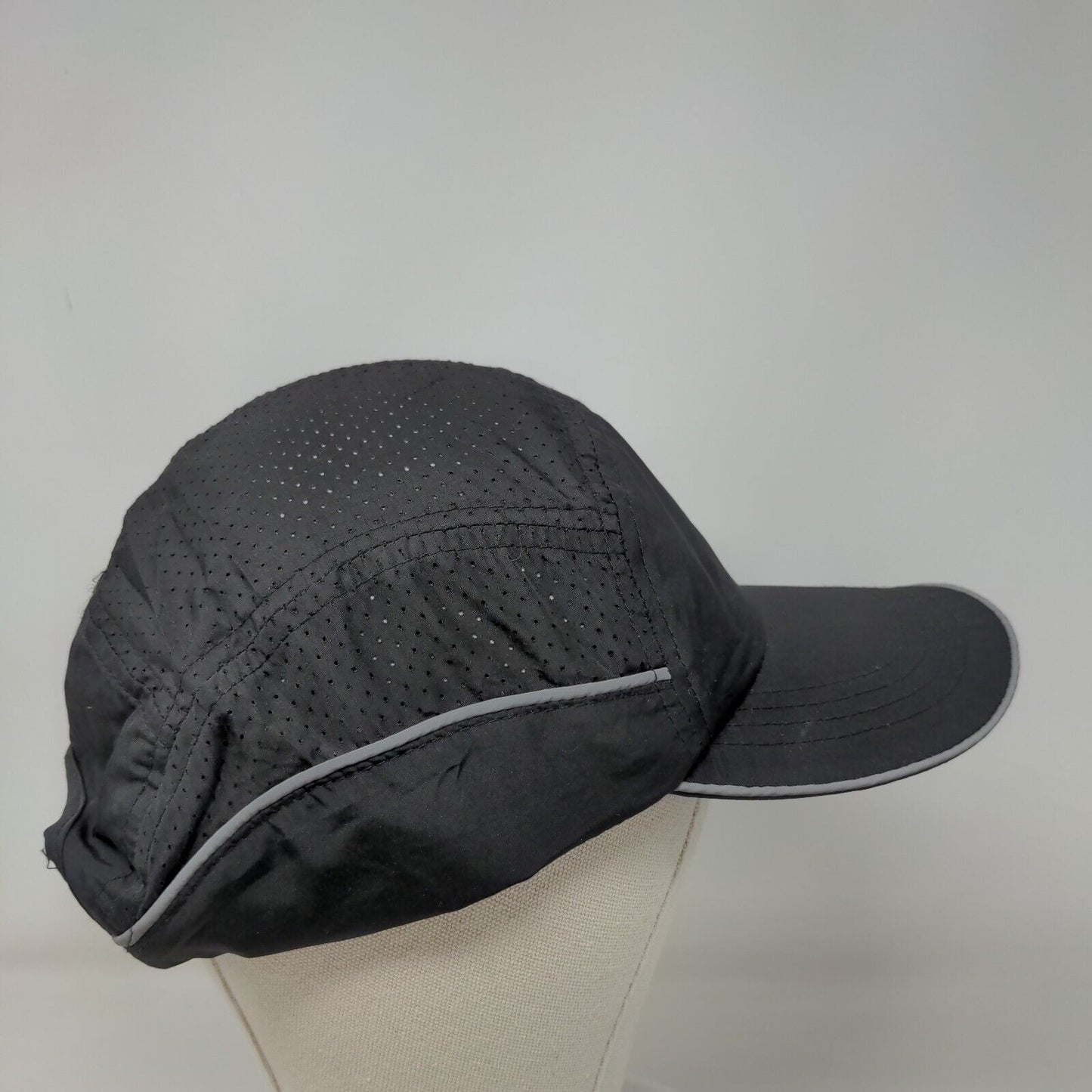 Ergodyne Strapback Hat Black One Size Adjustable Skullerz 8955