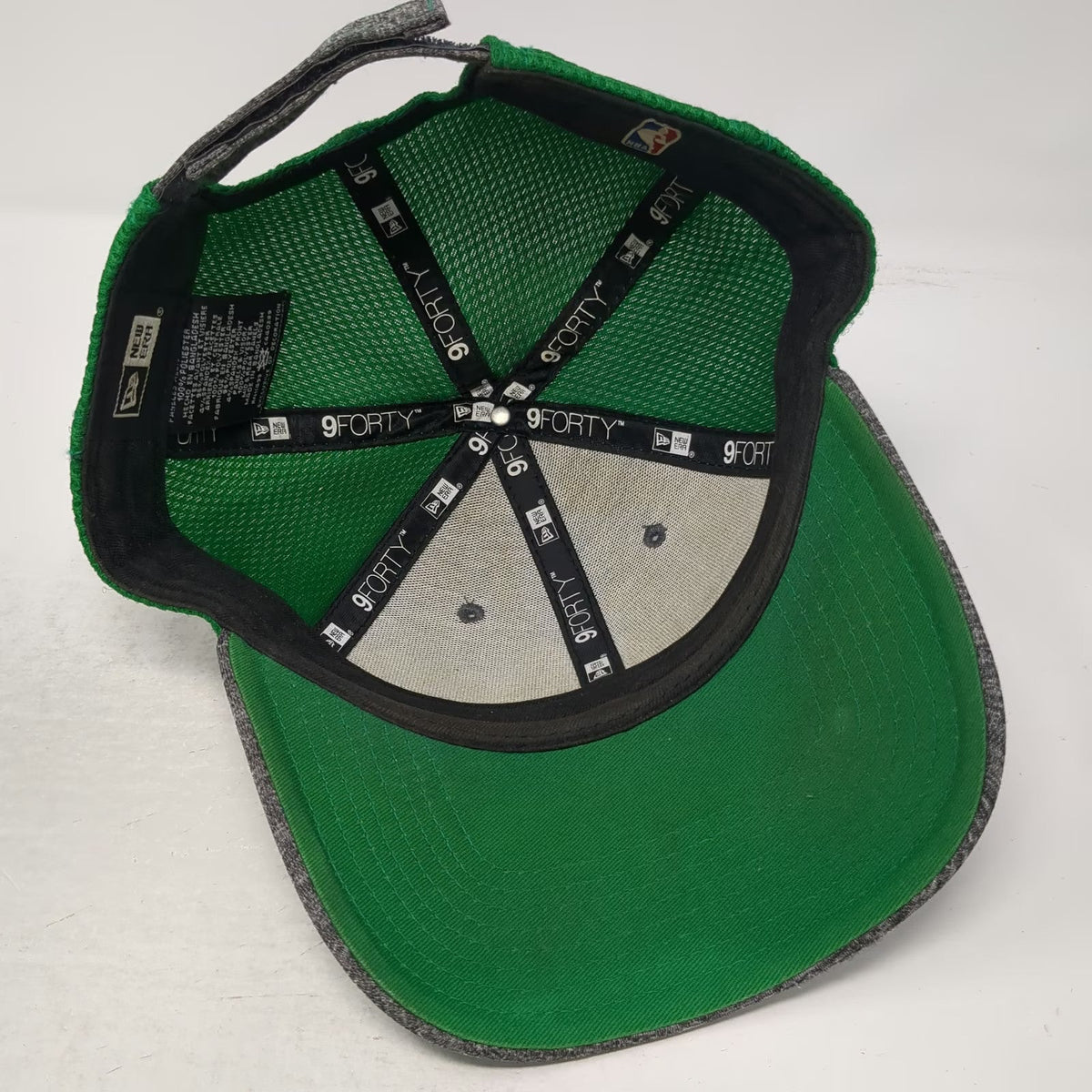 Boston Celtics NBA New Era Cap Gray One Size Mesh Strapback Heathered Hat Logo