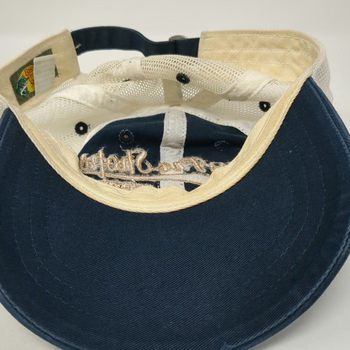 Bass Pro Shops Blue OSFM Baseball Cap Hat Mesh Back Fishing Patch Logo Buckle