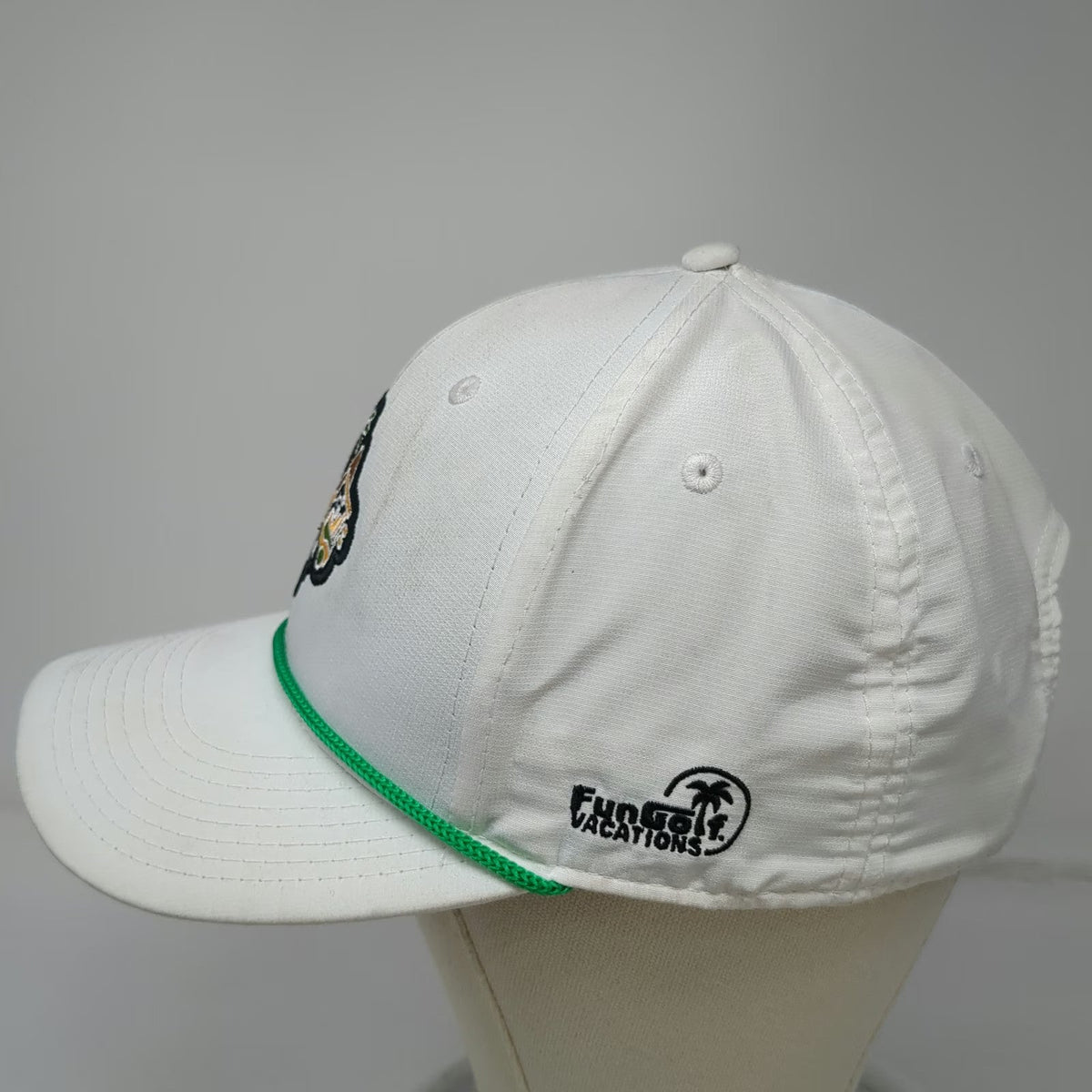Pukka Snapback White One Size Hat Battle In The Desert Rope Golf Patch Palm Tree
