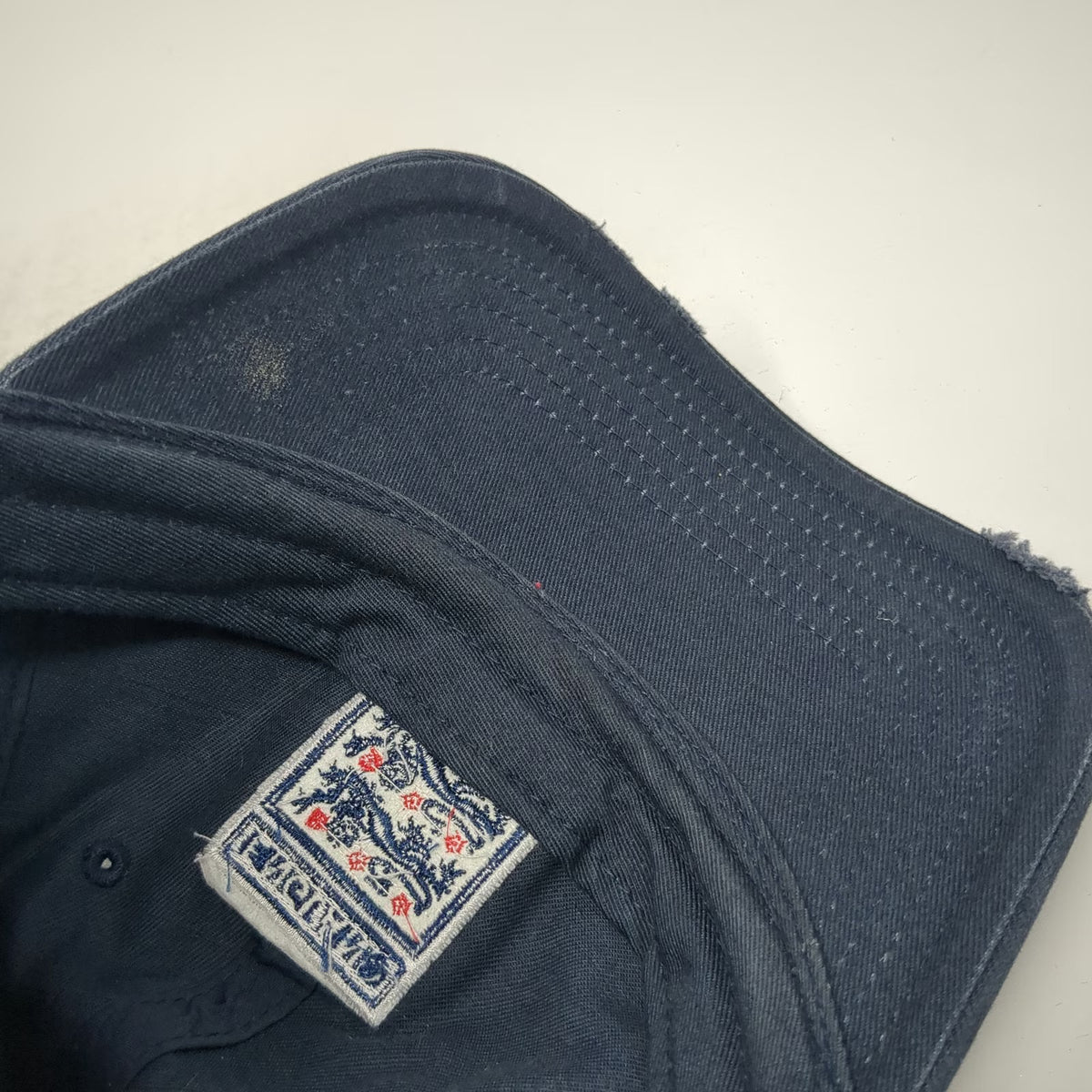 New Era England Soccer-National Blue Cap Hat One Size Three Lions Slideback FA