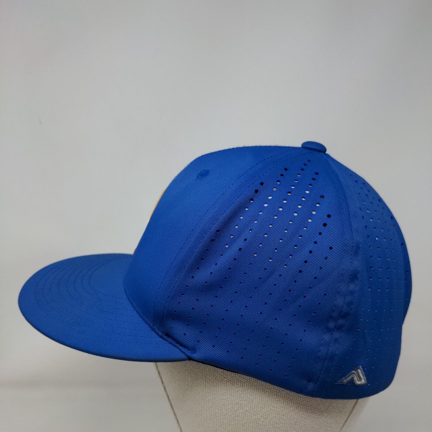 R Logo Fitted Hat Blue S-M Embroidered Lightweight Breathable Pacific Headwear