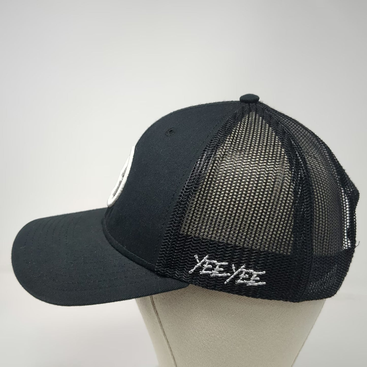 Yee Yee Trucker Hat Black One Size Mesh Back Snapback Logo Granger Smith Apparel