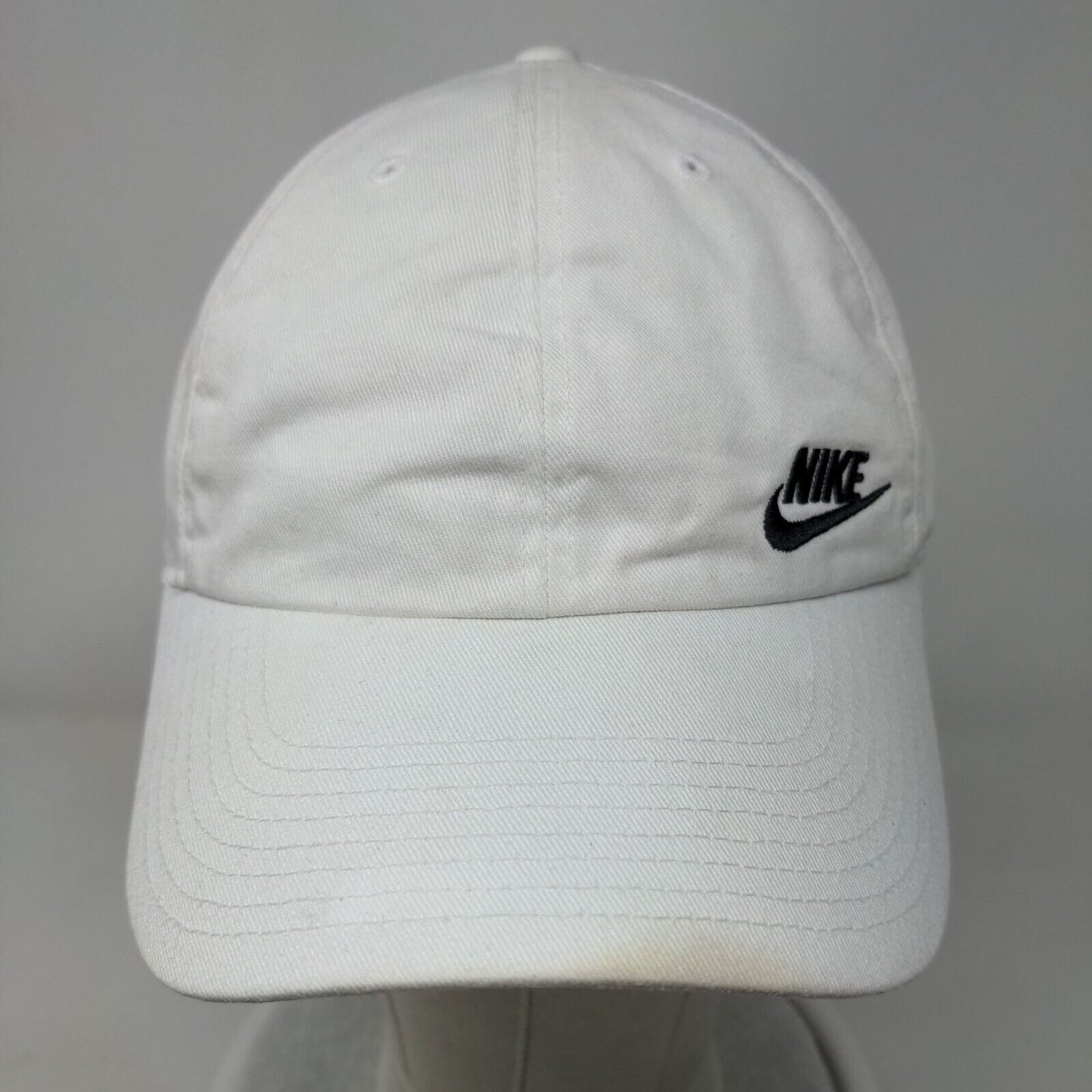 Nike Slideback Hat White OSFM Adjustable Embroidered Heritage86 6 Panel