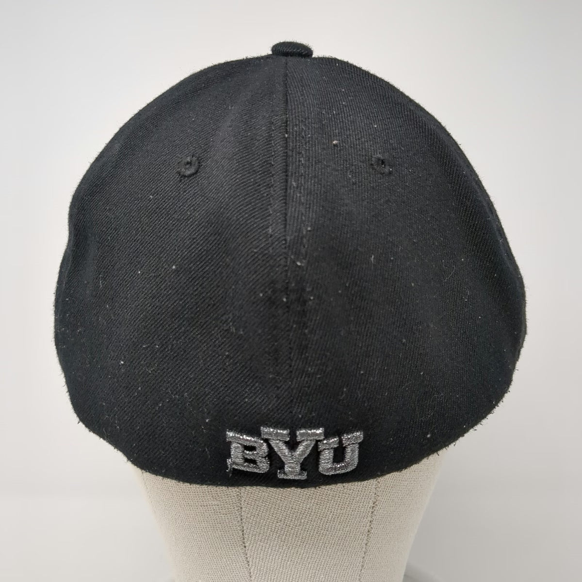 Zephyr BYU Cougars NCAA Hat Black XL Stretch Fit Curved Brim Embroidered