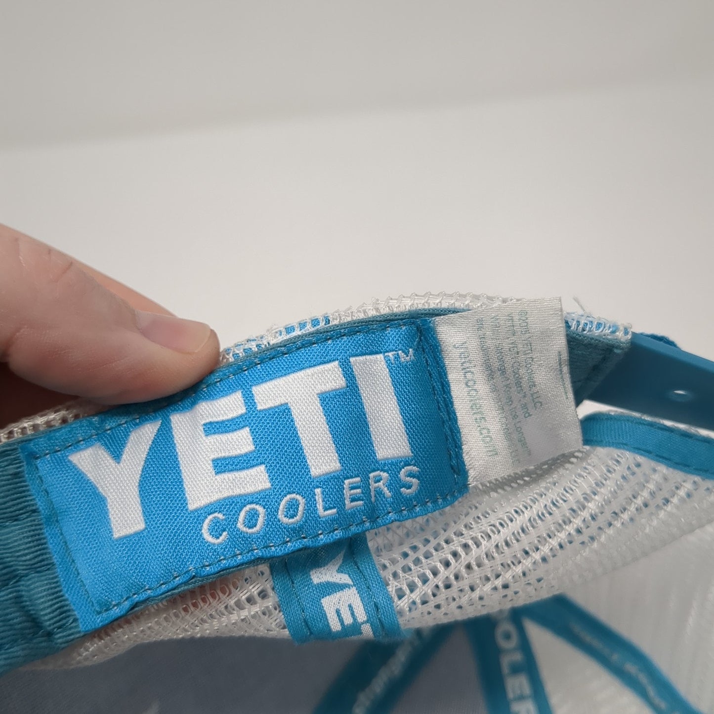 Yeti Coolers Snapback Mesh Back Trucker Hat Blue One Size Colorblock