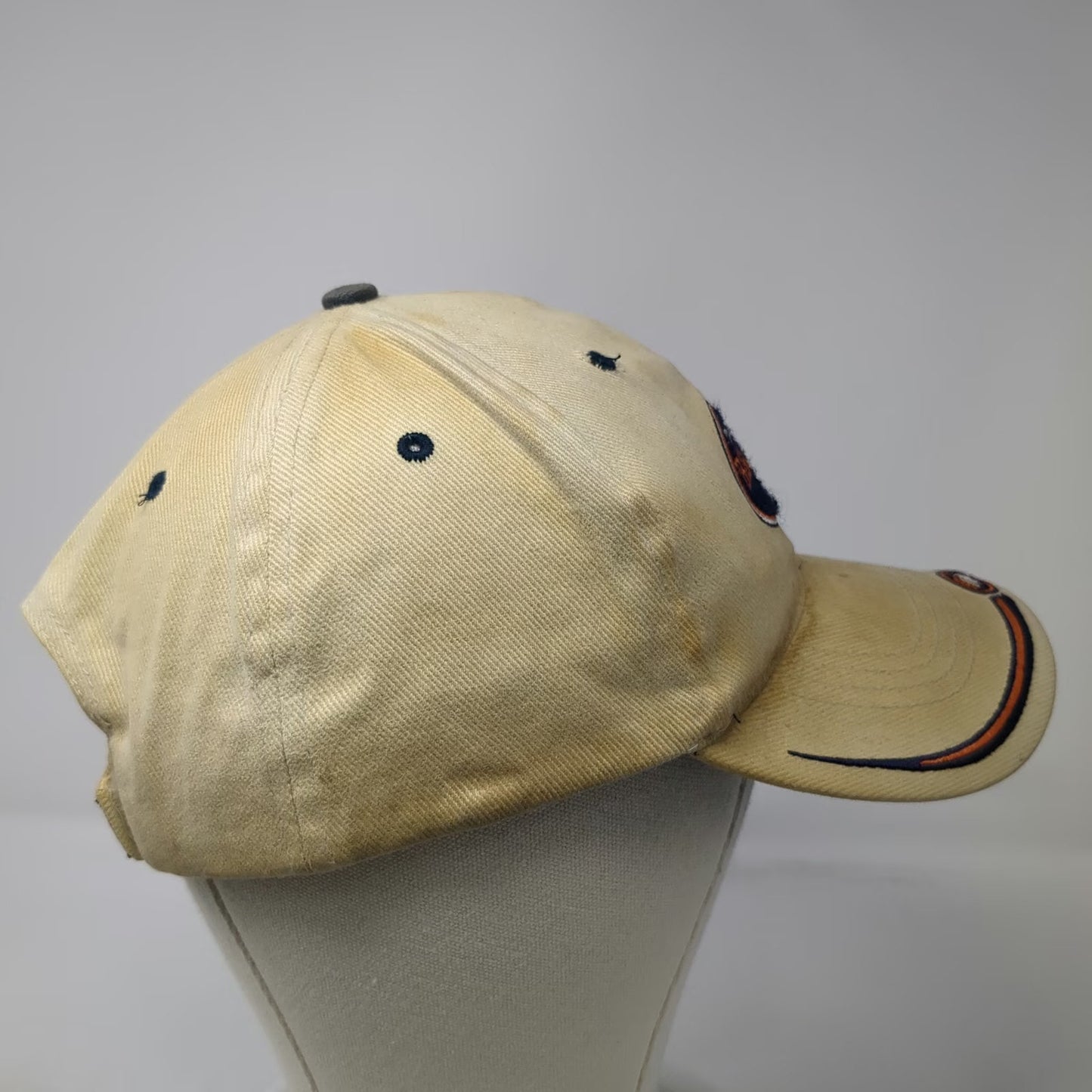 Denver Broncos NFL Twins Enterprise Beige One Size Strapback Embroidery Hat