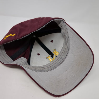 Norths Tigers Fitted Hat Red S/M Embroidered Lightweight Pro585 Richardson