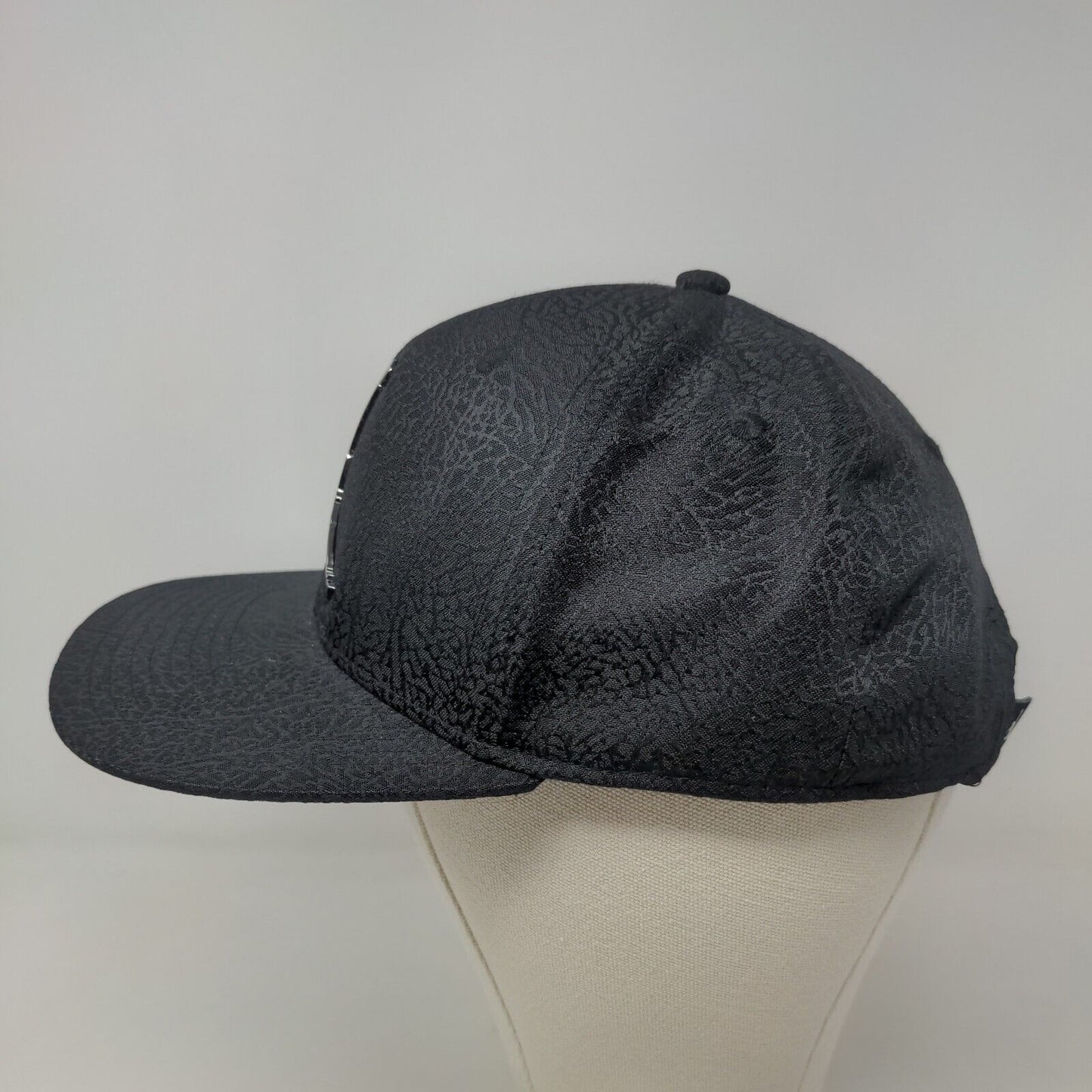 Nike Air Jordan Boy's Snapback Hat Black Big 3D Logo 100% Polyester