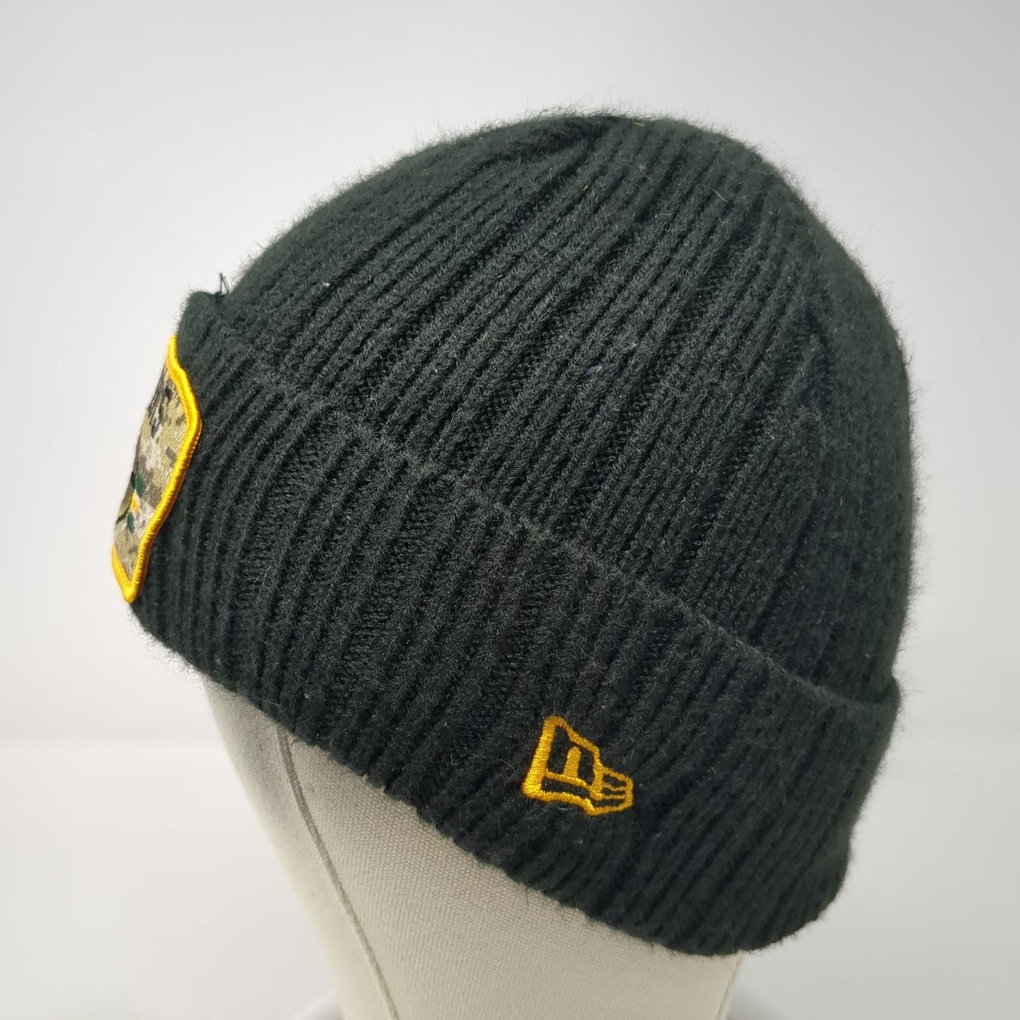 New Era Green Bay Packers NFL Black Beanie One Size Fleece Lined Camo Patch Flag