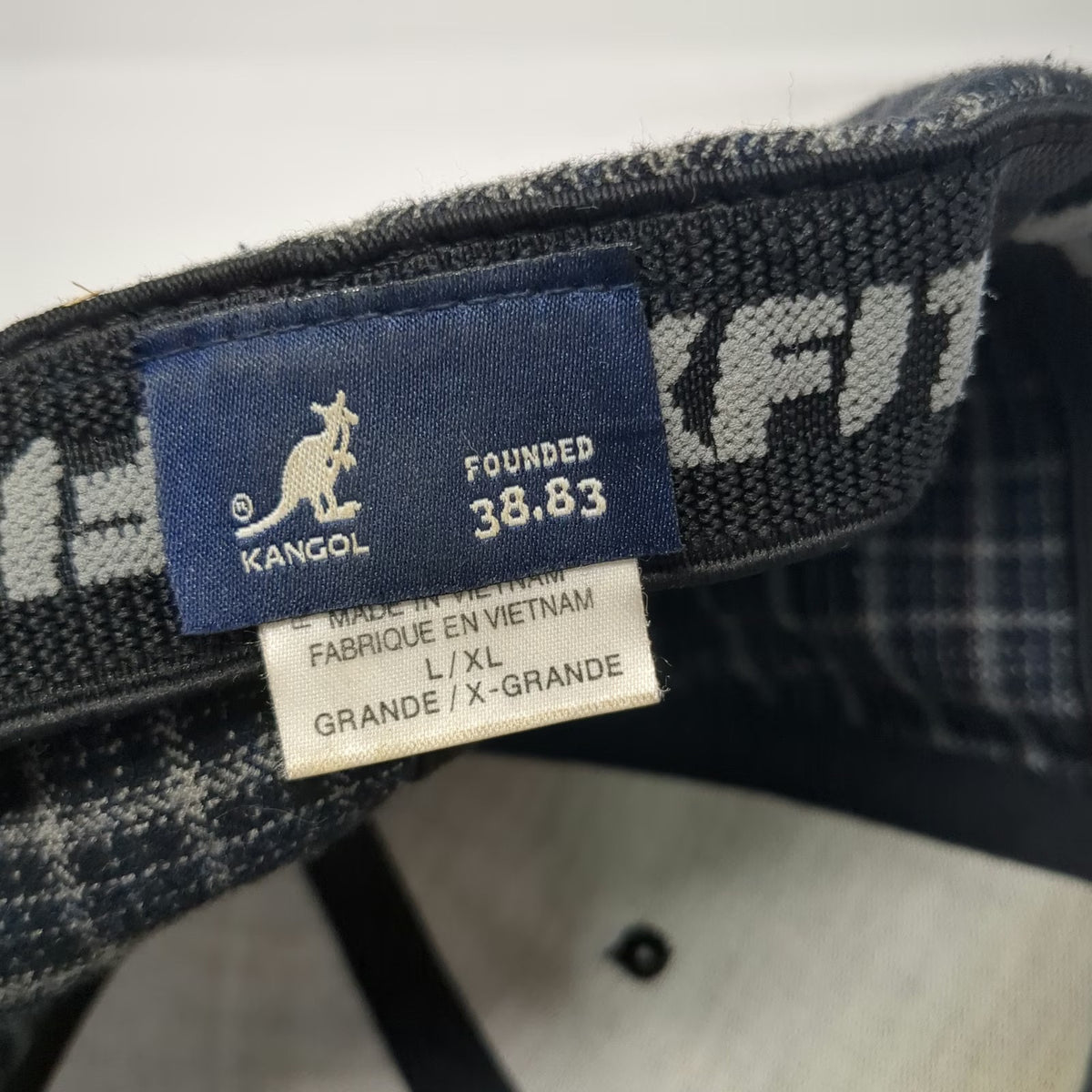 Kangol Baseball Cap Blue Gray White XL Flexfit Mini Plaid Kangaroo Logo Hat