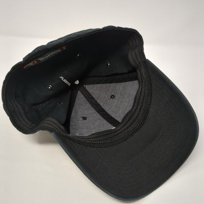 Sawtooth Adventure Fitted Hat Black S-M Embroidered Flexfit Richardson