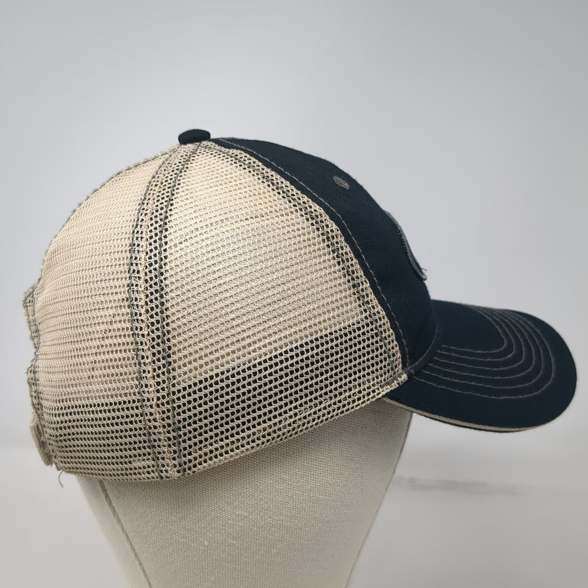 BowTech Baseball Cap Black One Size Mesh Back Strapback Contrast Stitching Hat