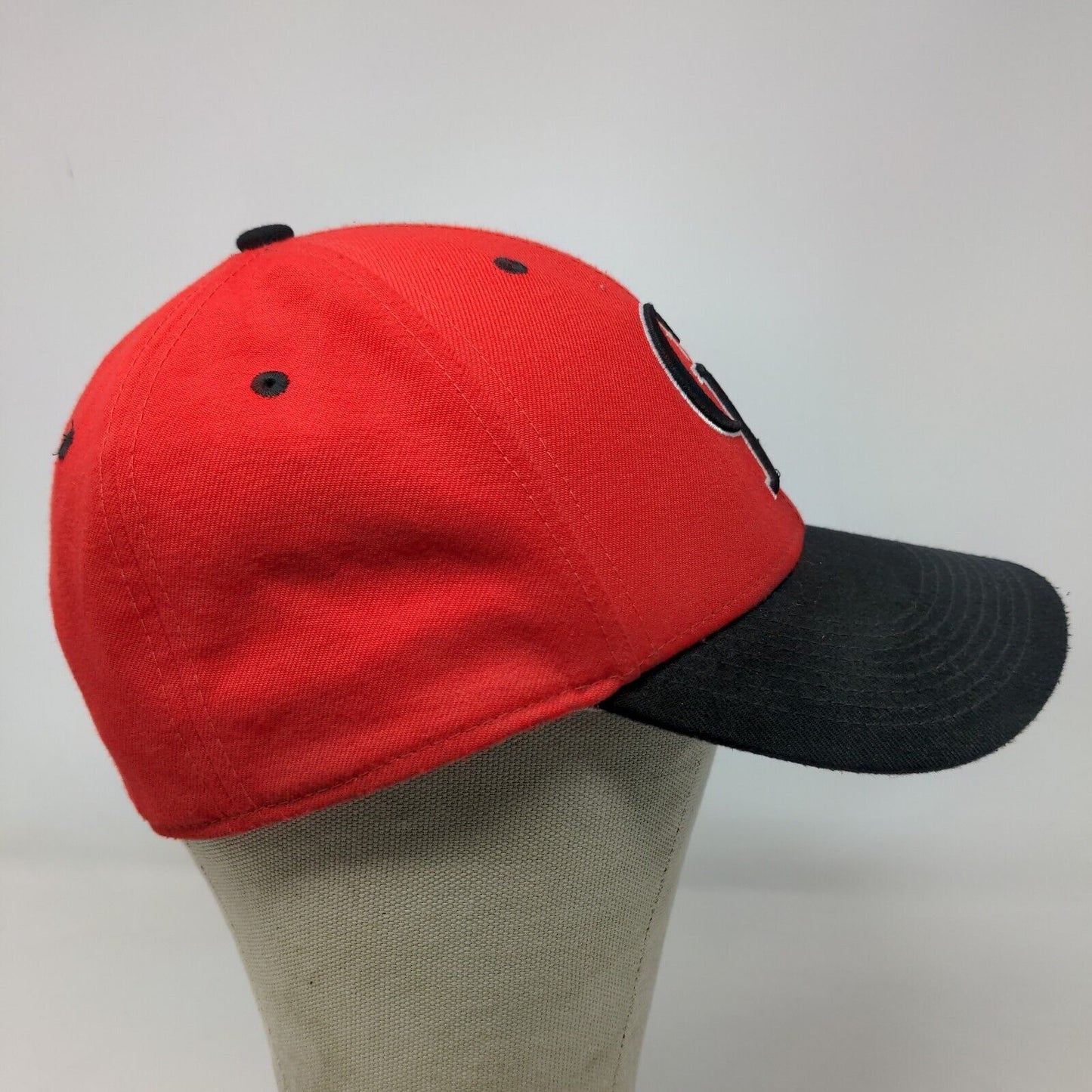 Nike Legacy91 Dri Fit Men's Fitted Hat Red Black Size 7 1/4 Embroidered CR Logo