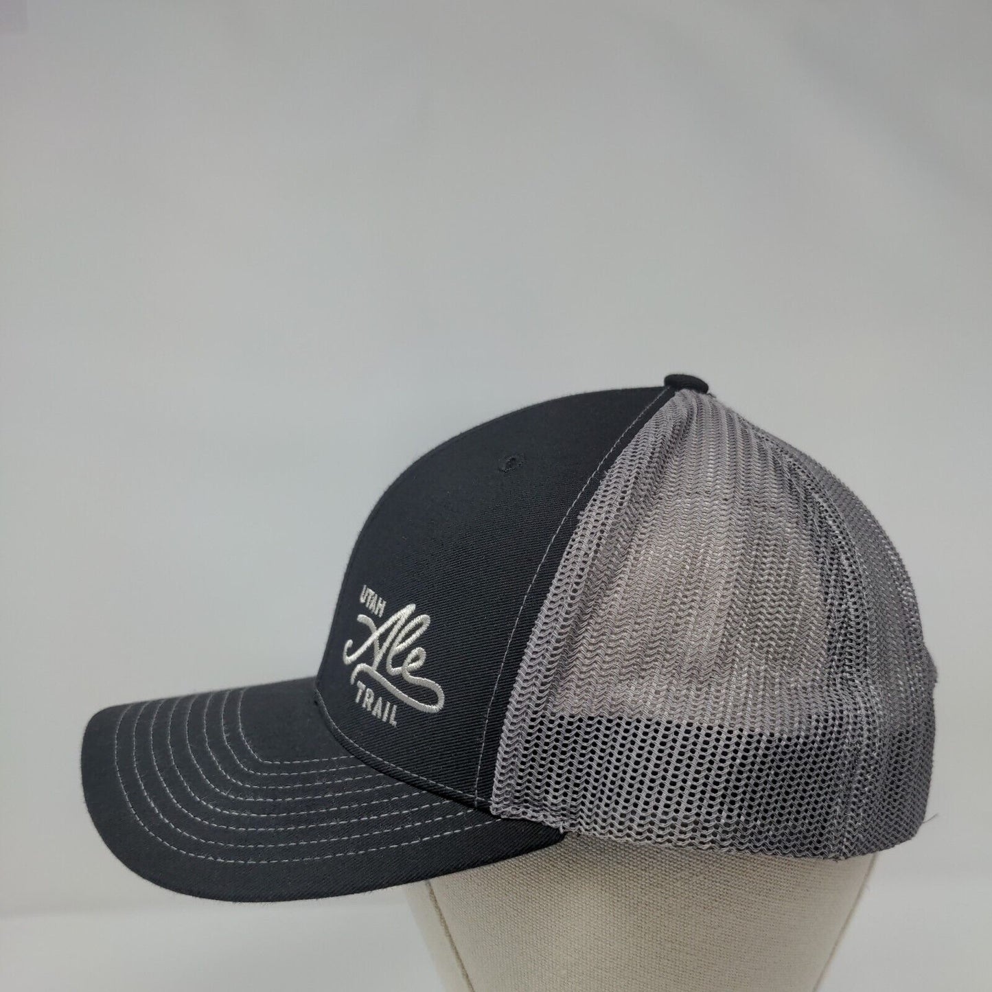 Utah Ale Trail Snapback Trucker Hat Black One Size Mesh Back 6 Panel Richardson