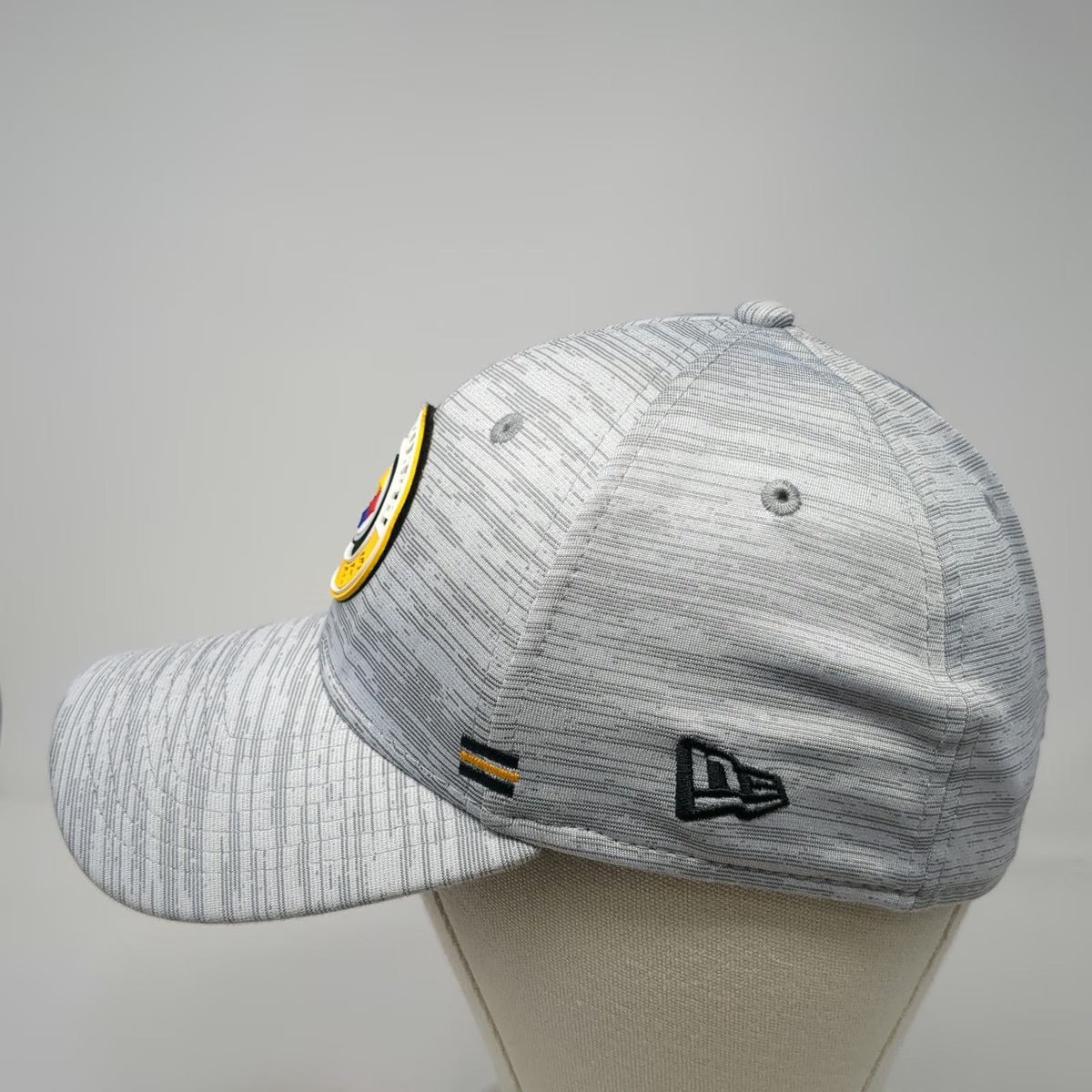 Pittsburgh Steelers NFL New Era Cap Gray Black Yellow M Stretch Fit 39THIRTY