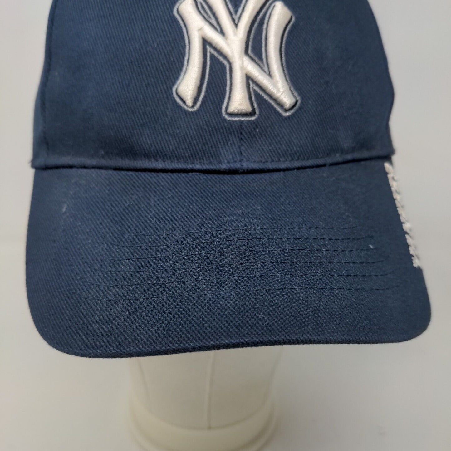 '47 Brand Men's Strapback Hat Blue Size 6 7/8 New York Yankees Embroidered Logo