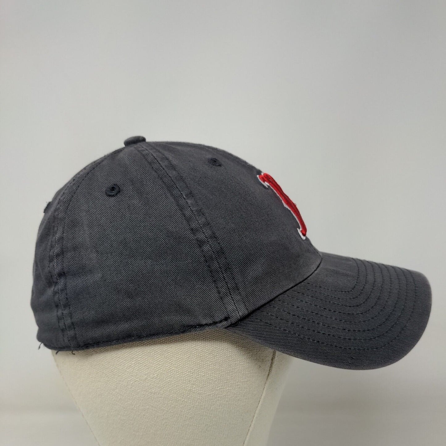 Twins Enterprise Men's Fitted Hat Blue Small Boston Red Sox Logo Distressed