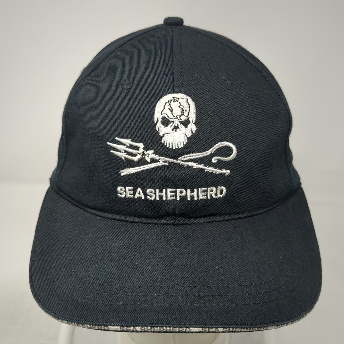 Sea Shepherd Baseball Cap Black One Size Organic Cotton Jolly Roger Logo Hat