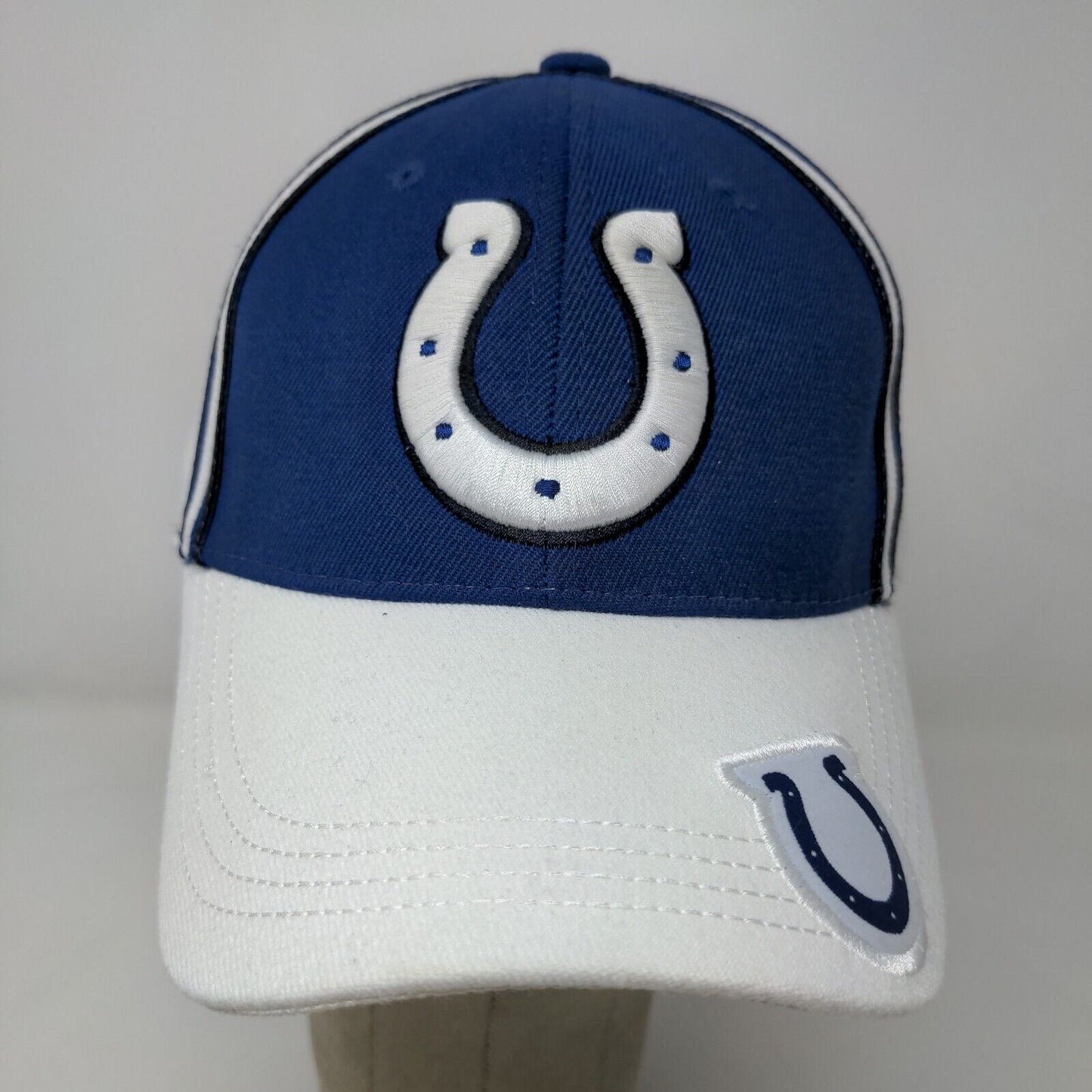 Reebok NFL Fitted Hat White Blue Size OSFA Embroidered Indianapolis Colts Logo