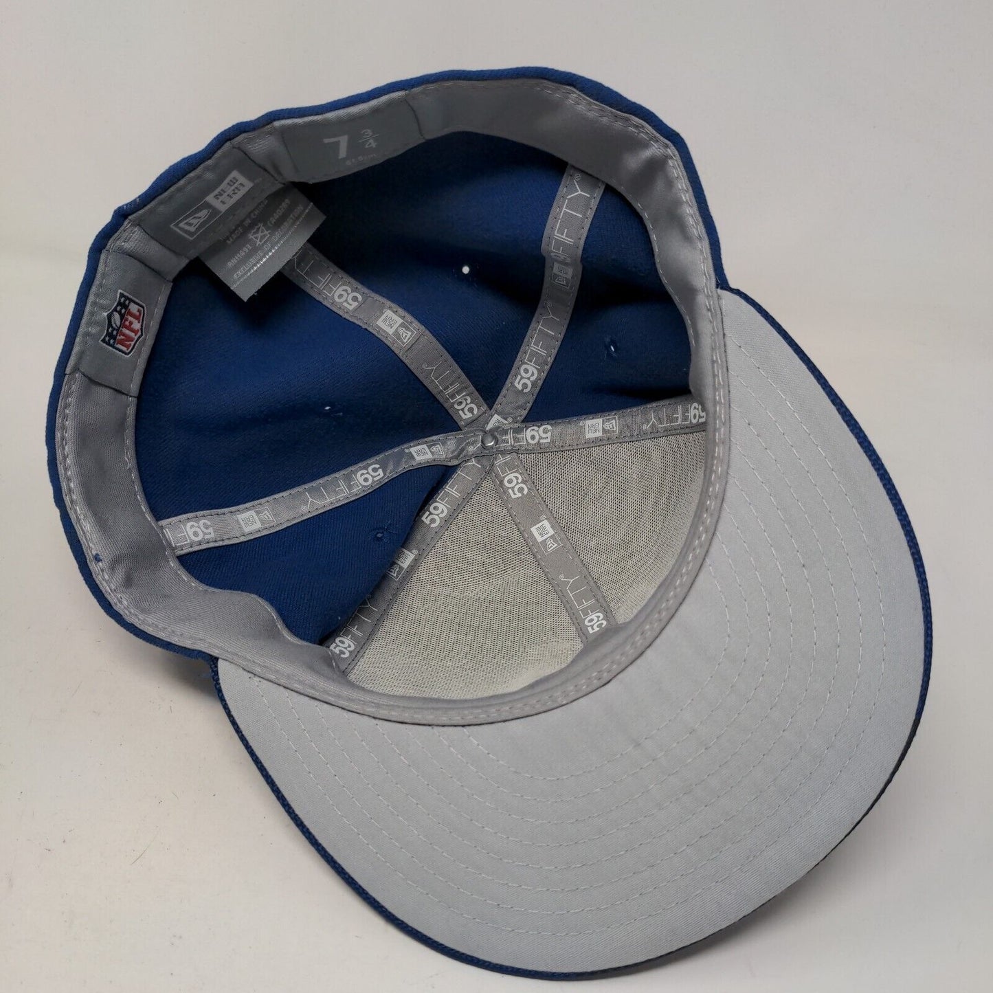 New Era Men's Fitted Hat Blue Size 7 3/4 Embroidered Indianapolis Colts Logo