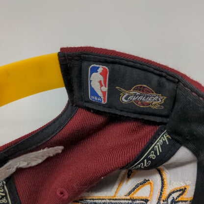 Cleveland Cavaliers Snapback Hat Red Yellow Mitchell & Ness Embroidered NBA