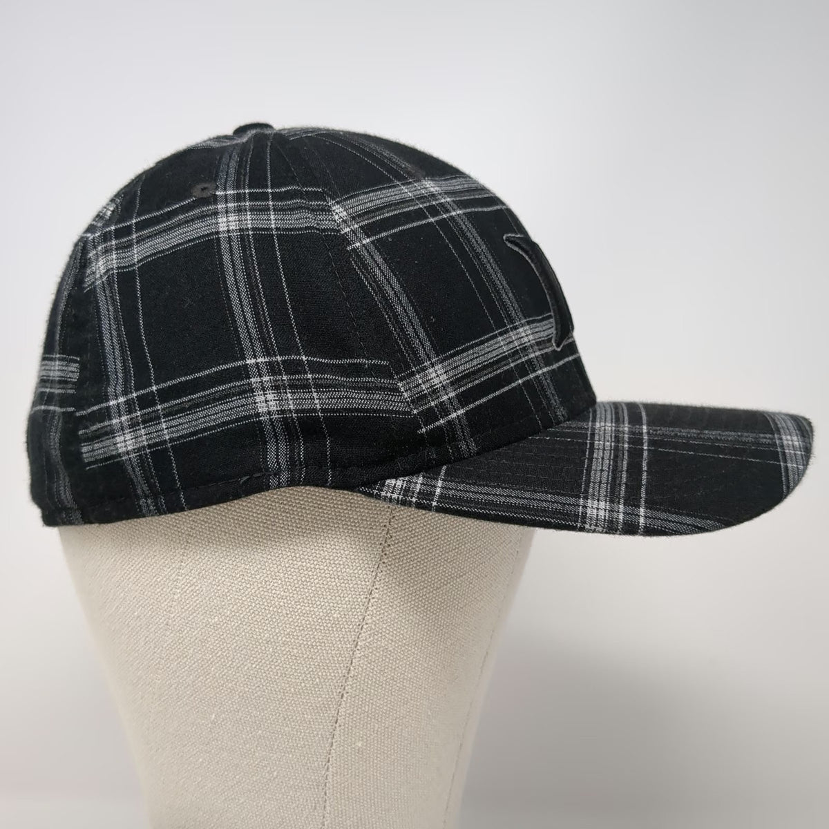 Hurley Baseball Cap Black One Size UAF Alaska Fairbanks Plaid Stretch Fit Hat