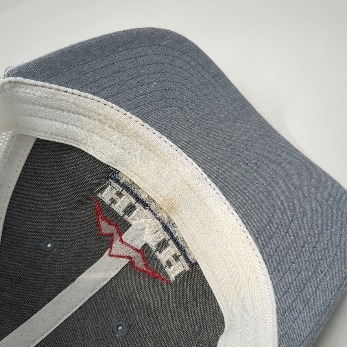 Richardson Baseball Cap Gray White Red M Mesh Flexfit High Mountain Heroes Hat