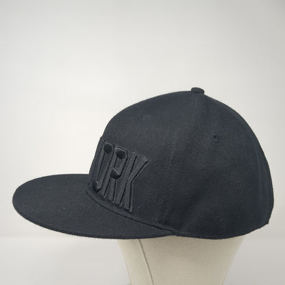 New York Snapback Hat Black One Size Adjustable Embroidered Vented Holes 6 Panel