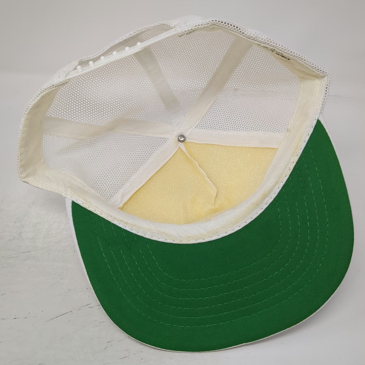 Mercedes Benz Patch White Trucker Hat Snapback Mesh Green Underbrim Cap Vintage