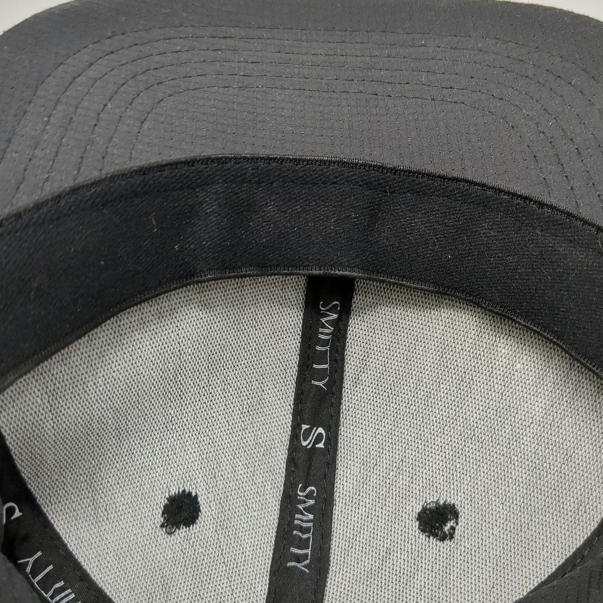 Smitty Baseball Cap Black M Fitted Hat Textured Polyester Performance Logo