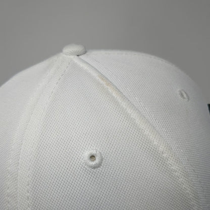 Under Armour Baseball Cap White L Fitted Embroidered Athletic Performance Hat