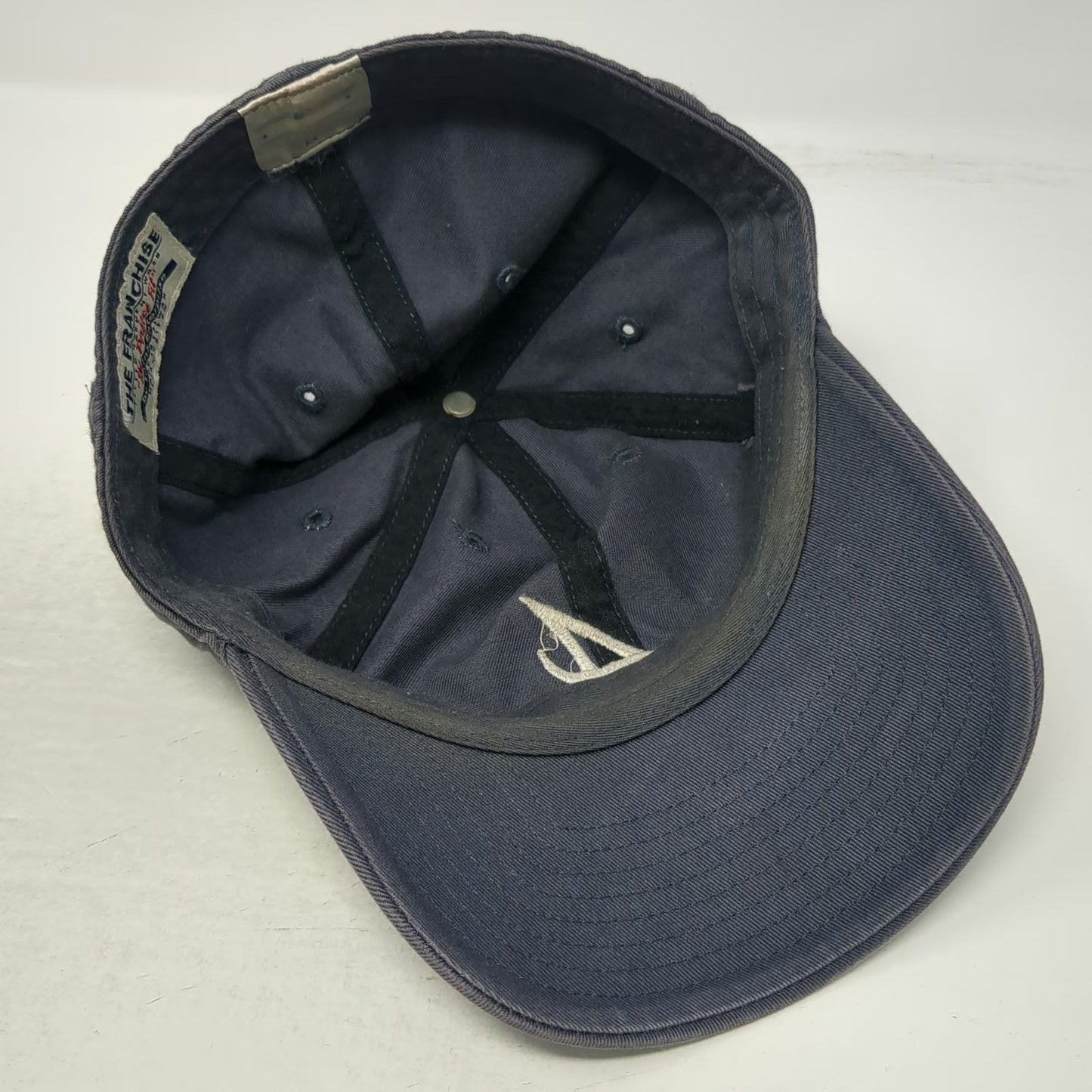 Atlanta Braves MLB Twins Enterprise Baseball Cap Blue M Fitted Hat Embroidered