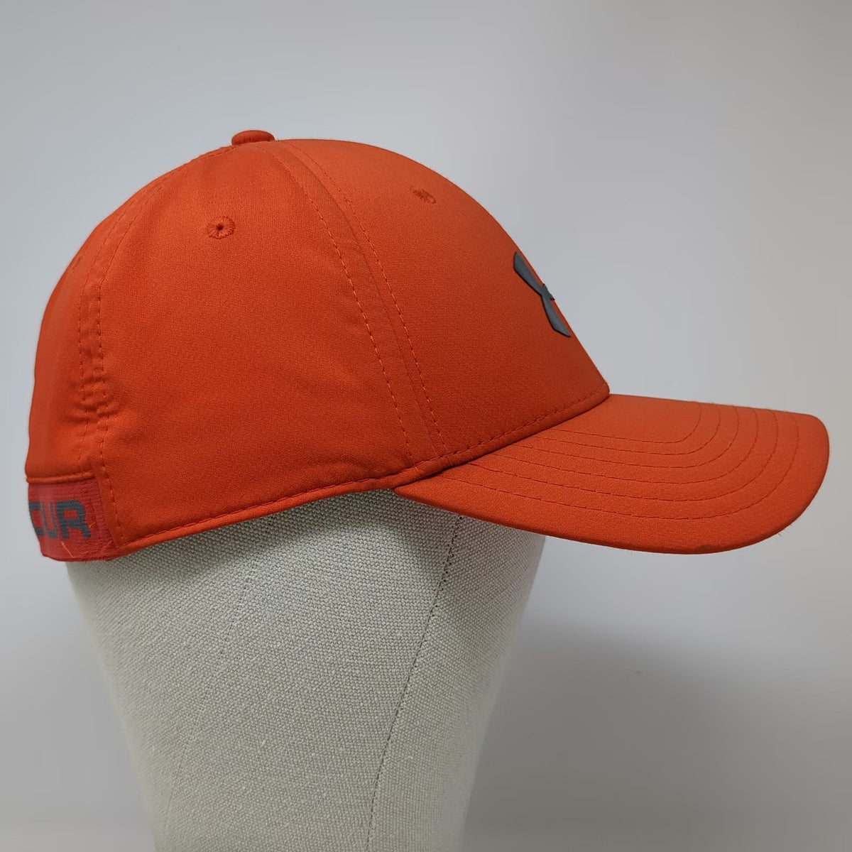 Under Armour Baseball Cap Orange Gray L Stretch Fit Curve Brim Graphic Logo Hat