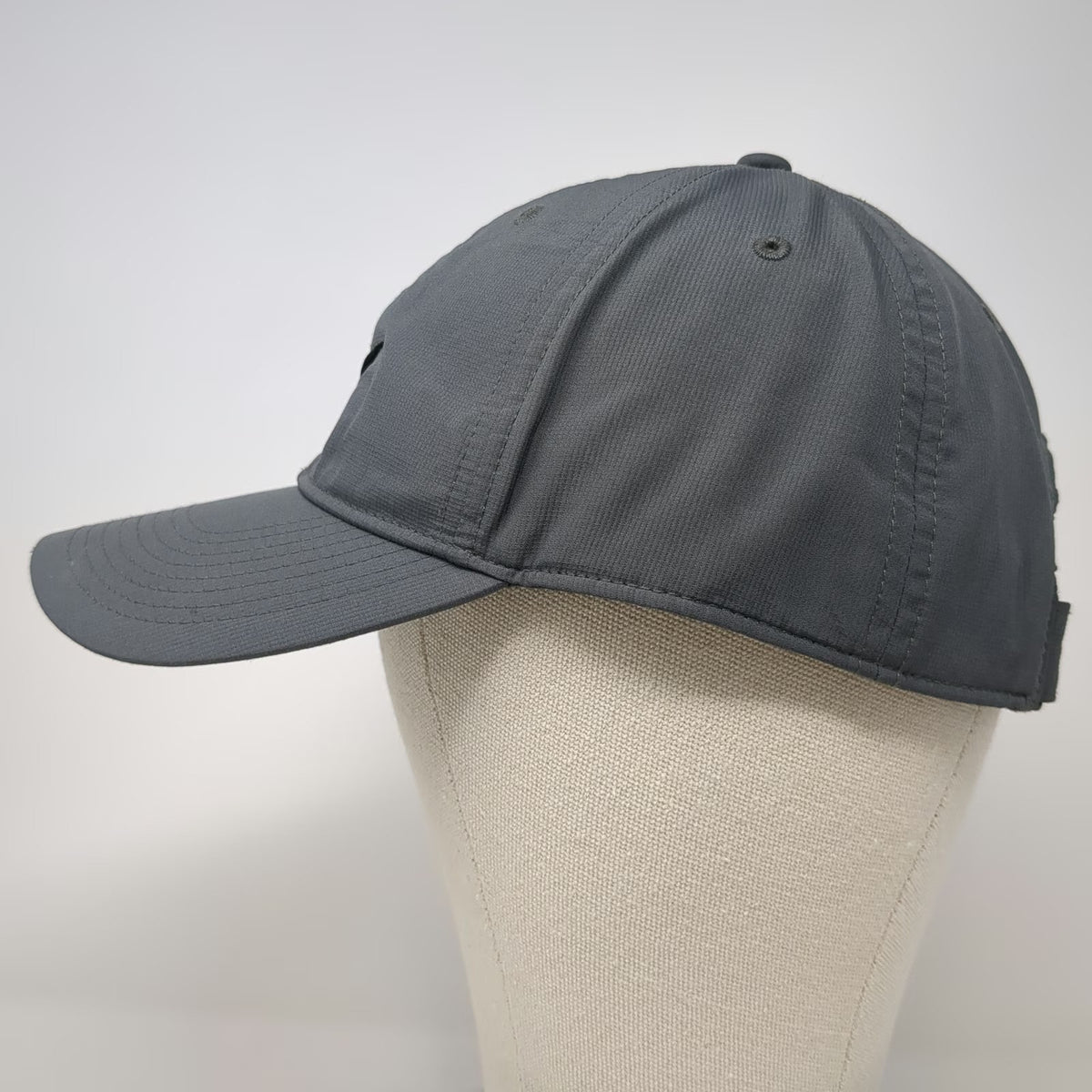 Nike Baseball Cap Gray One Size Hat Dri-Fit Legacy91 Strapback Swoosh Polyester