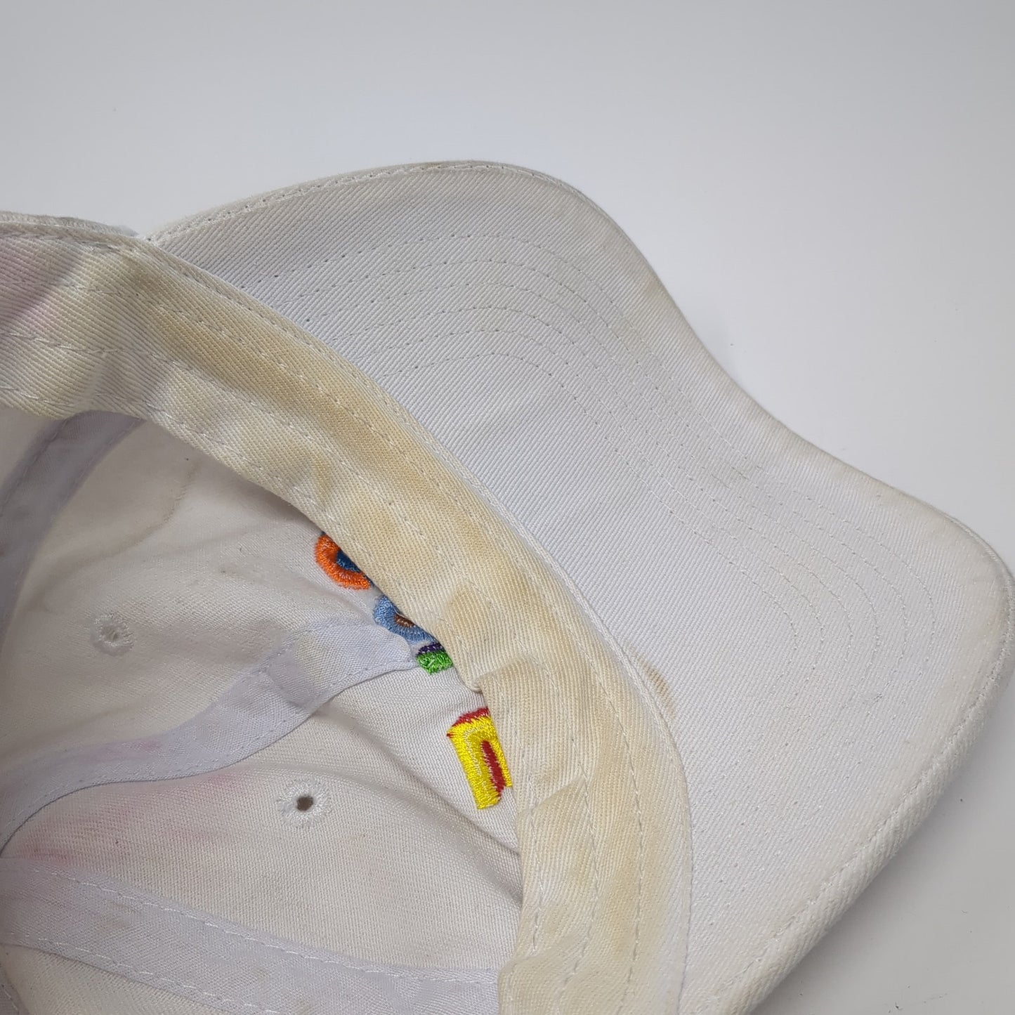 Golf Slideback Baseball Cap White One Size Adjustable Embroidered 6 Panel