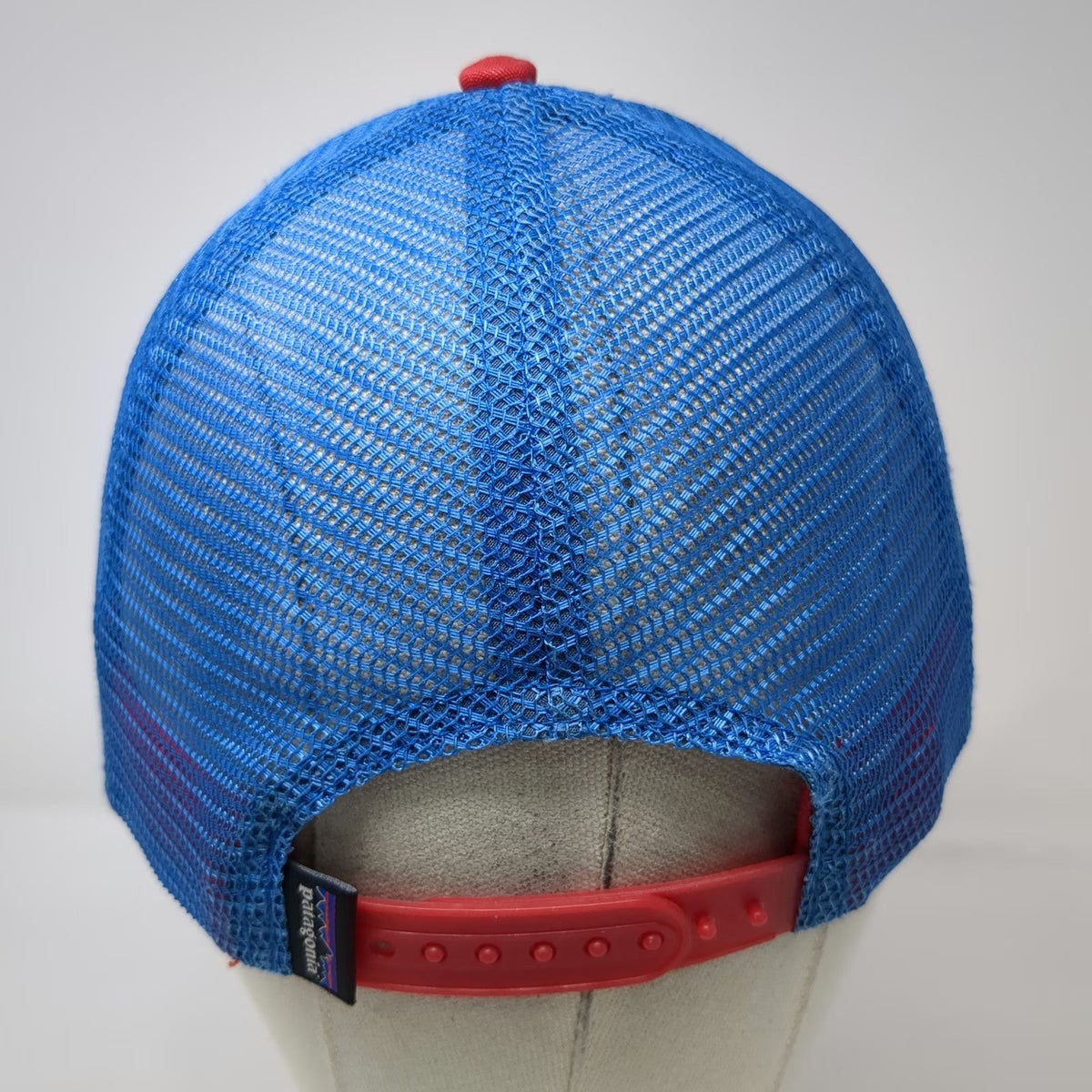 Patagonia Trucker Hat White Red Blue One Size Mesh Snapback Fitz Roy Mountain