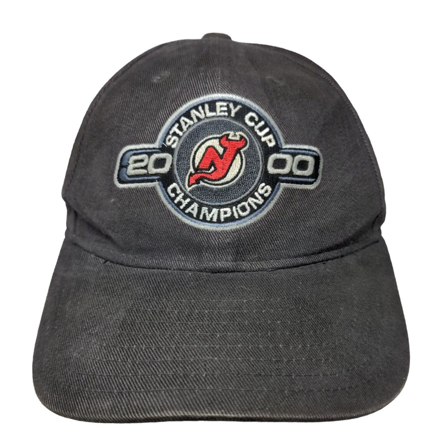 New Era Men's Slideback Hat Gray OSFA Vintage New Jersey Devils 2000 Stanley Cup