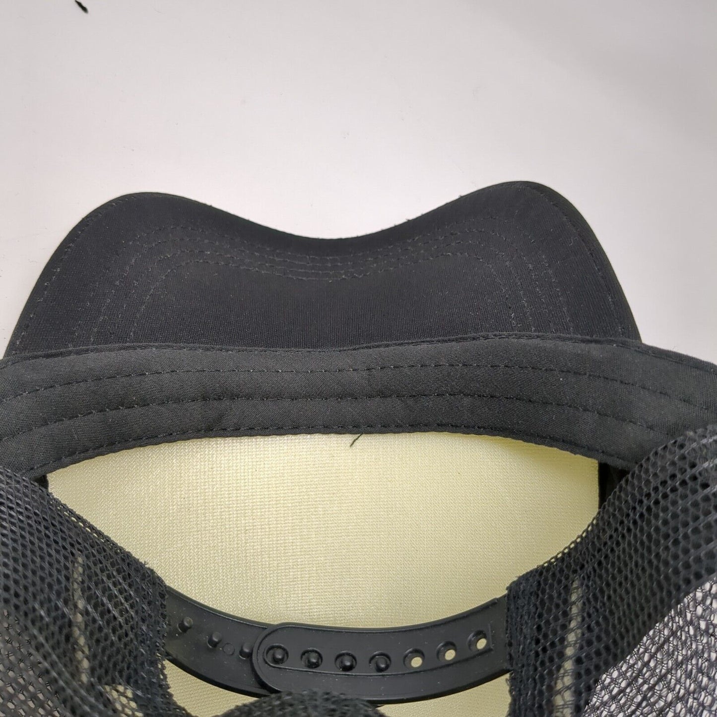 Stay Lit 2Cor 4V6 Snapback Trucker Hat Black OSFA Adjustable Mesh Back 6 Panel