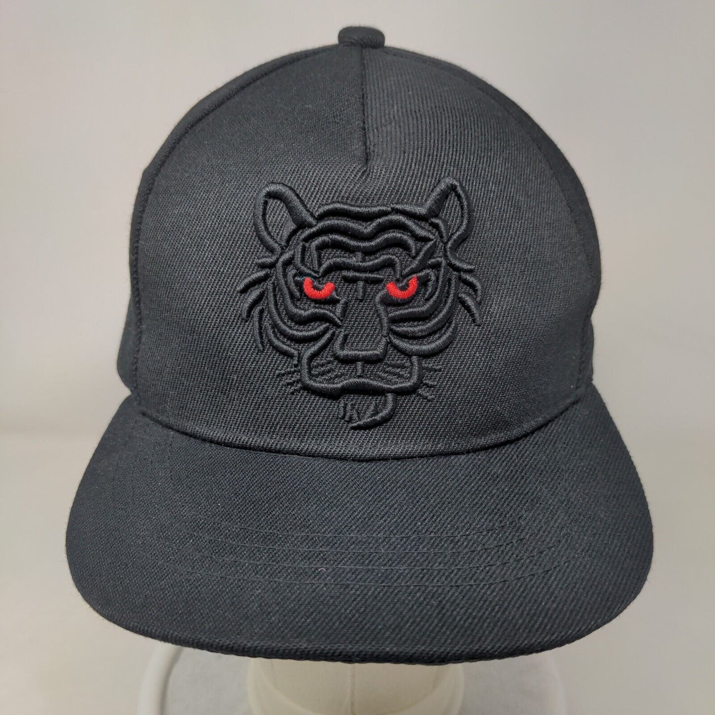 Black Tiger Snapback Hat Black One Size Embroidered Adjustable Red Eyes