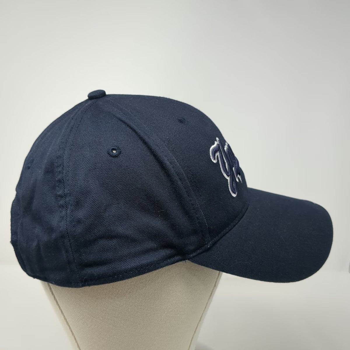 New York Yankees MLB Drew Pearson Baseball Cap Hat Blue OSFM Strapback NY Script