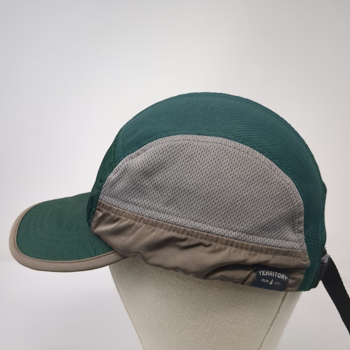 Territory Run Co 5 Panel Green One Size Hat 4FRNT Orange Logo Mesh Slideback