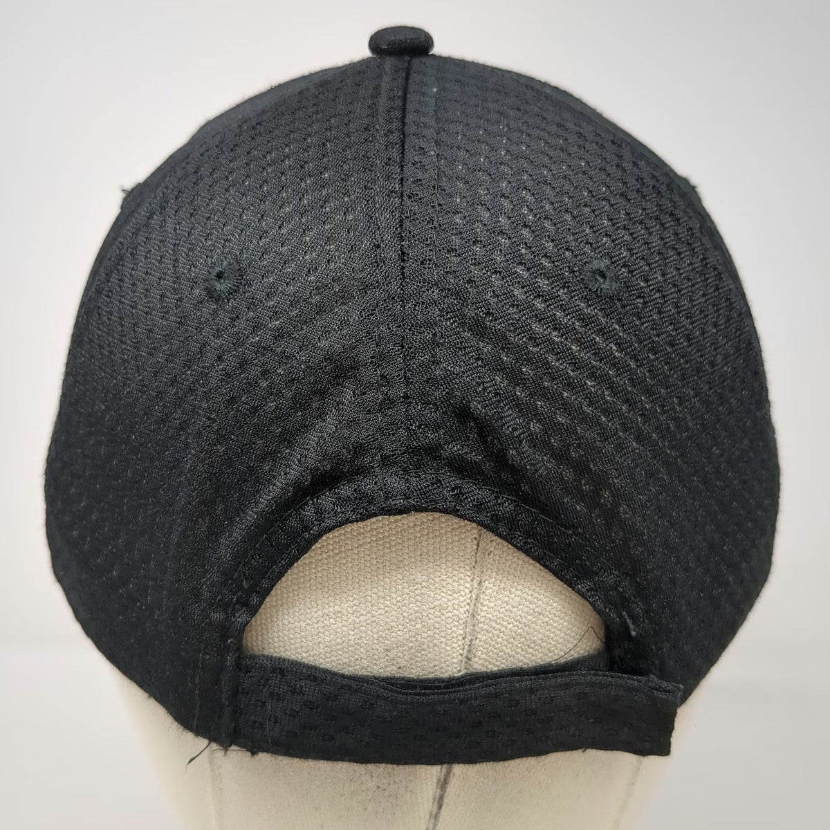 Wawa Baseball Cap Black One Size Performance Mesh Strapback Hat logo Embroidered