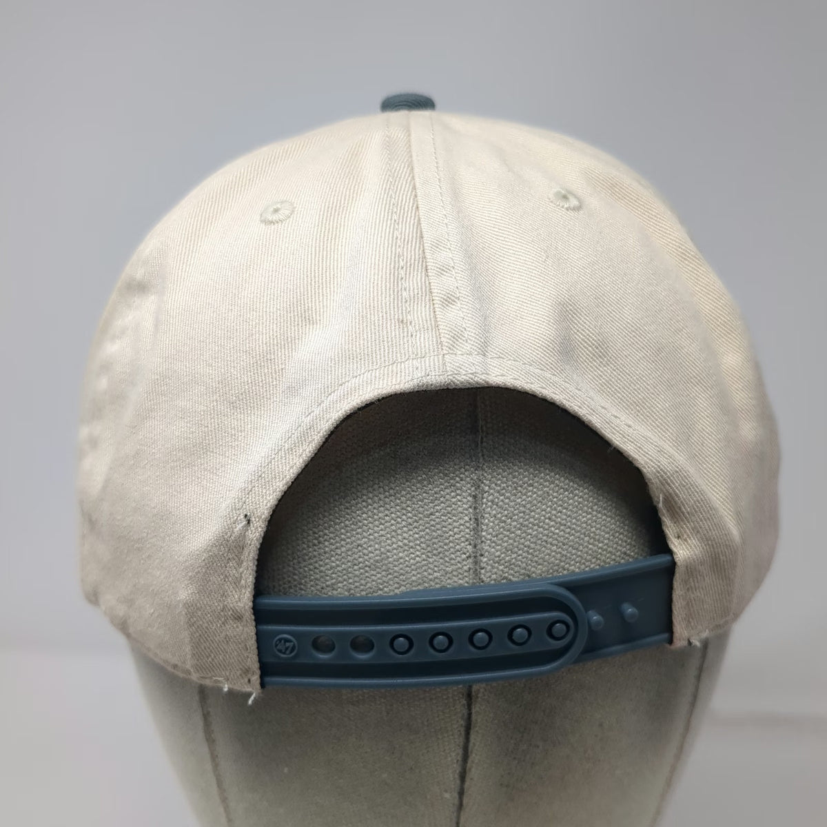 Texas Longhorns NCAA '47 5 Panel Beige Blue OSFM Snapback Rope Adjustable Hat
