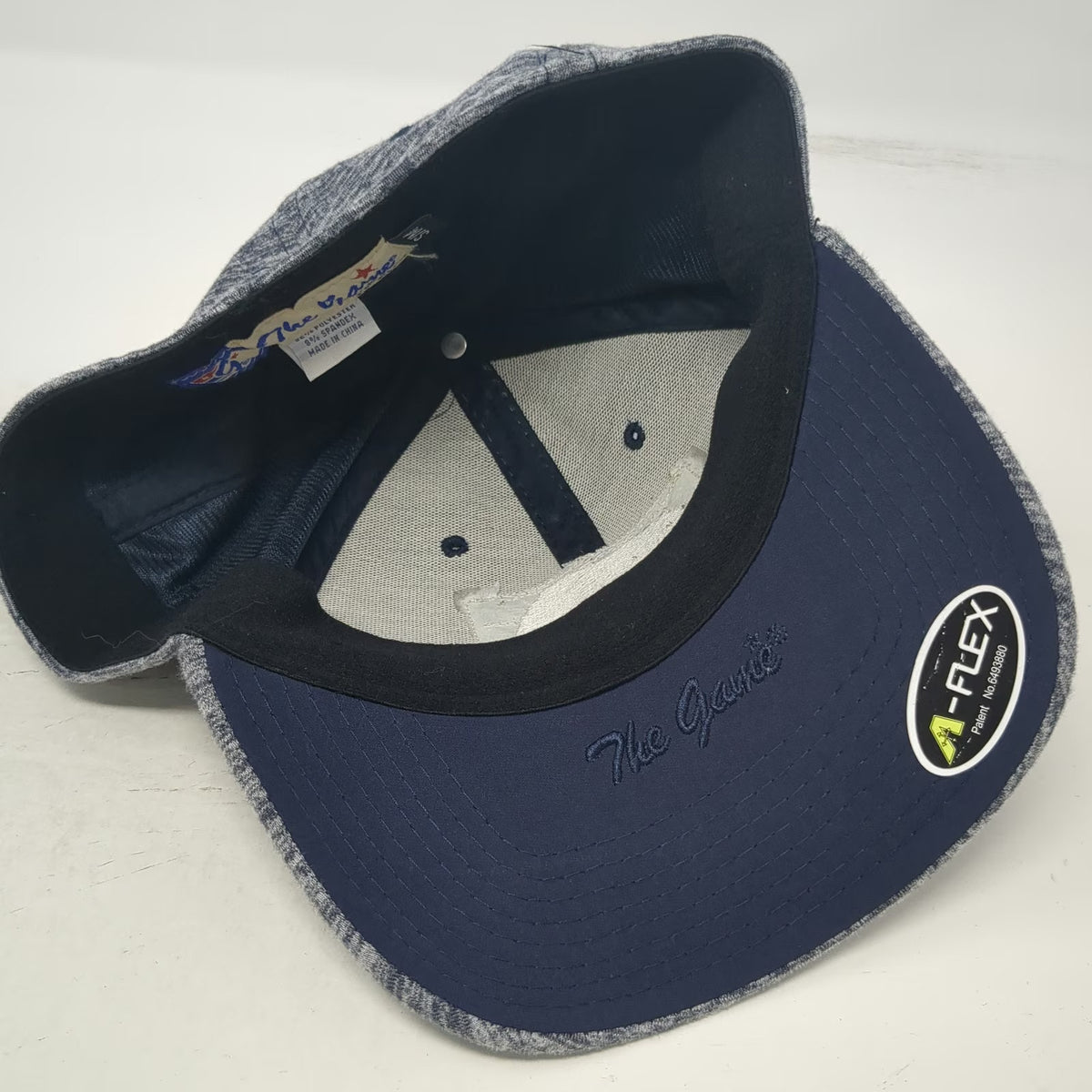 The Game Baseball Cap Gray M Lake Tahoe Bear Red Hut A-Flex Stretch Fitted Hat