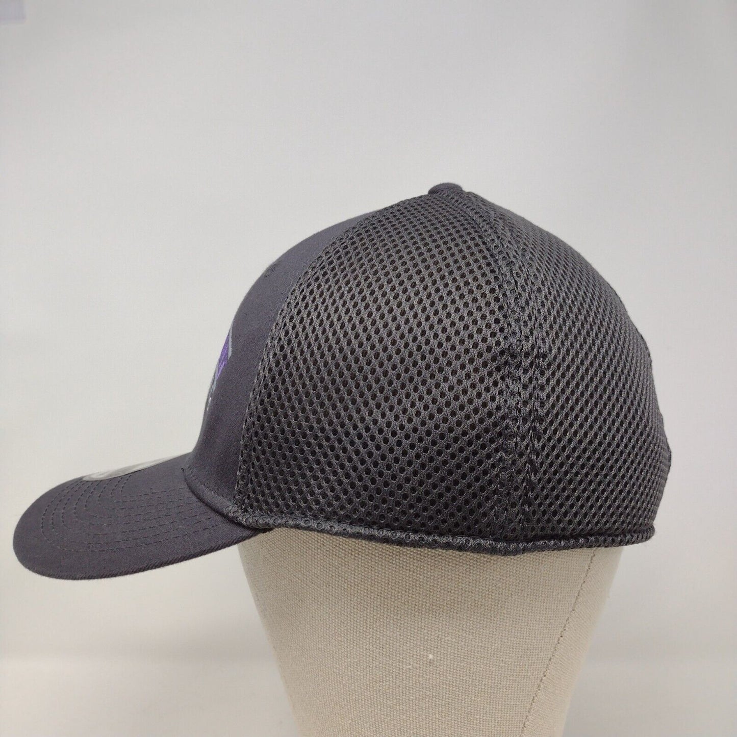 Brilliant Services LLC Fitted Hat Gray M/L Embroidered New Era 39Thirty