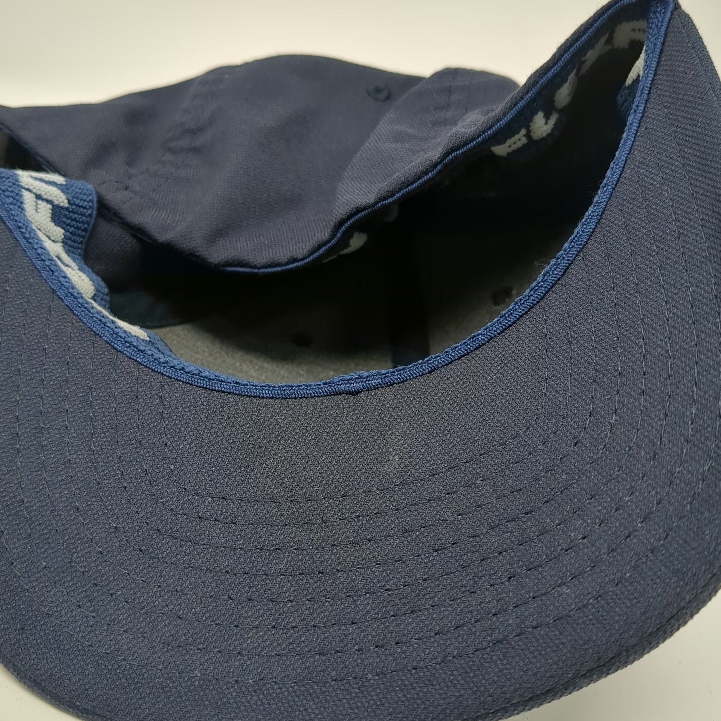 TravisMathew Baseball Cap Blue XL Flexfit Temecula Creek Inn Stretch Fit Hat
