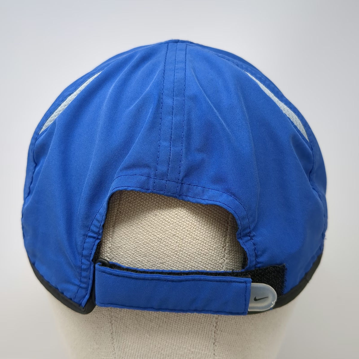 Nike Baseball Cap Blue One Size Nike FIT Reflective Lightweight Running Hat